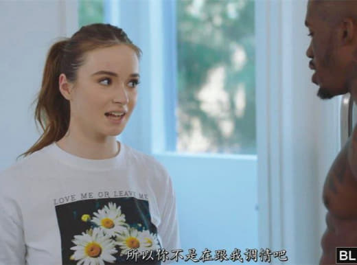 Alice Redlips 我来找这个婊子，让她嘴里含着鸡巴 Alice Redlips